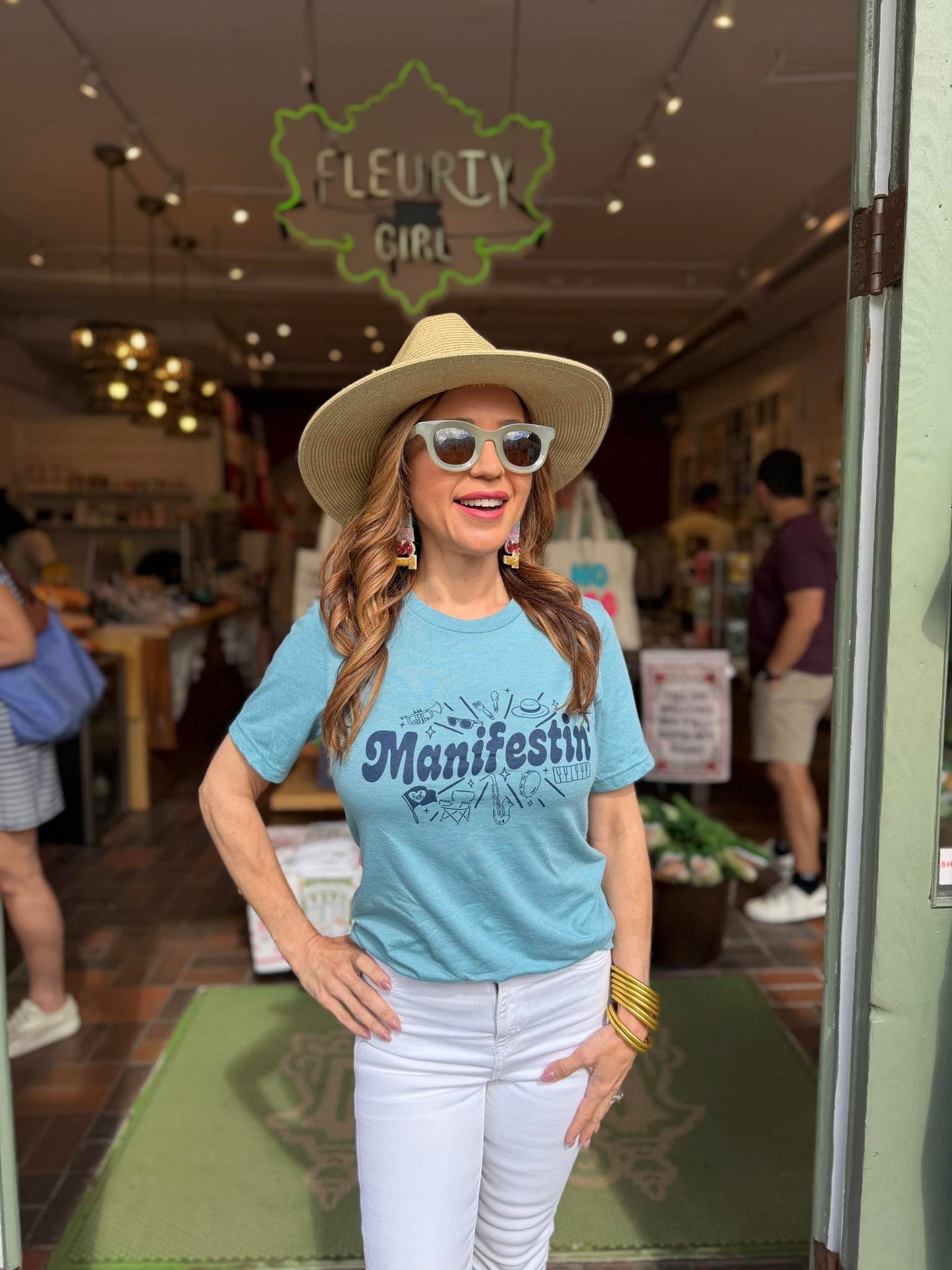 Manifesting Tee