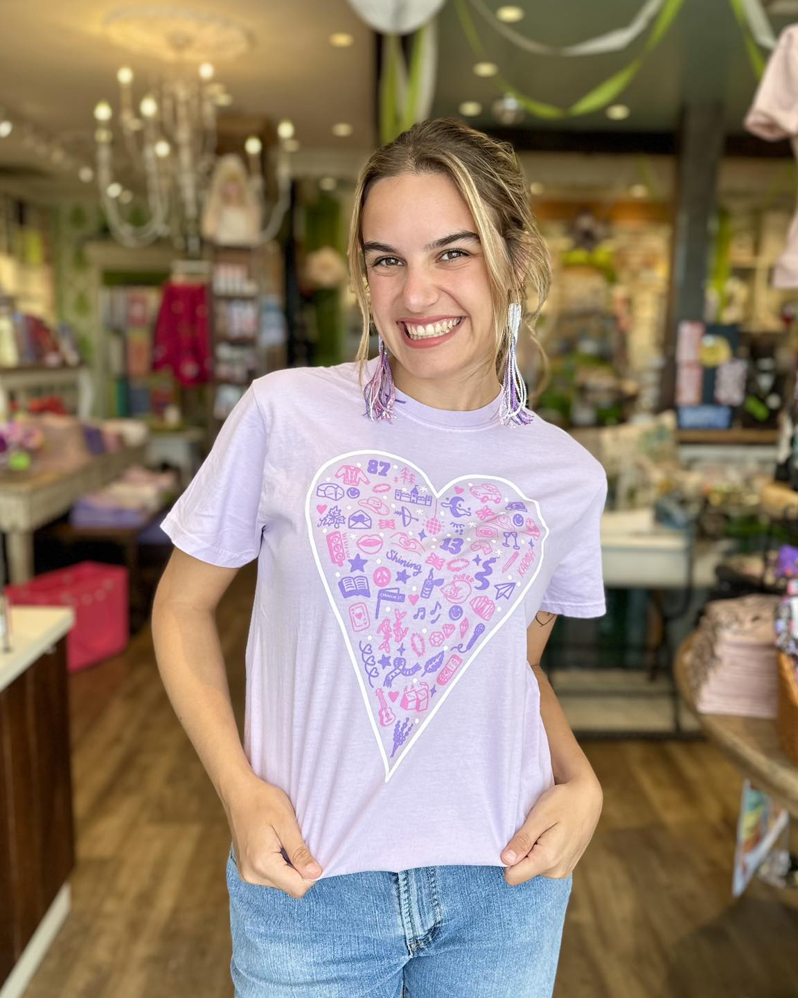 Swiftie Icon Heart Tee